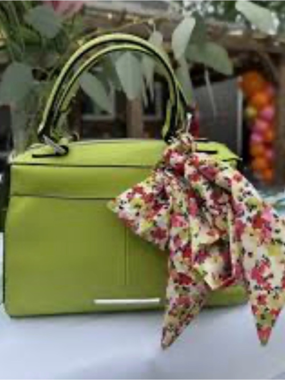 STEVE MADDEN Lime Green Hand Bag